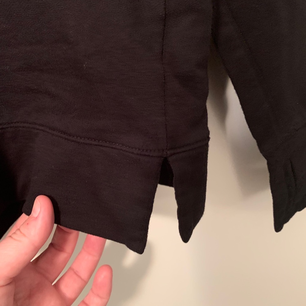 Old Navy M Lattice Back, Active Sweatshirt, Black - Picture 7 of 16